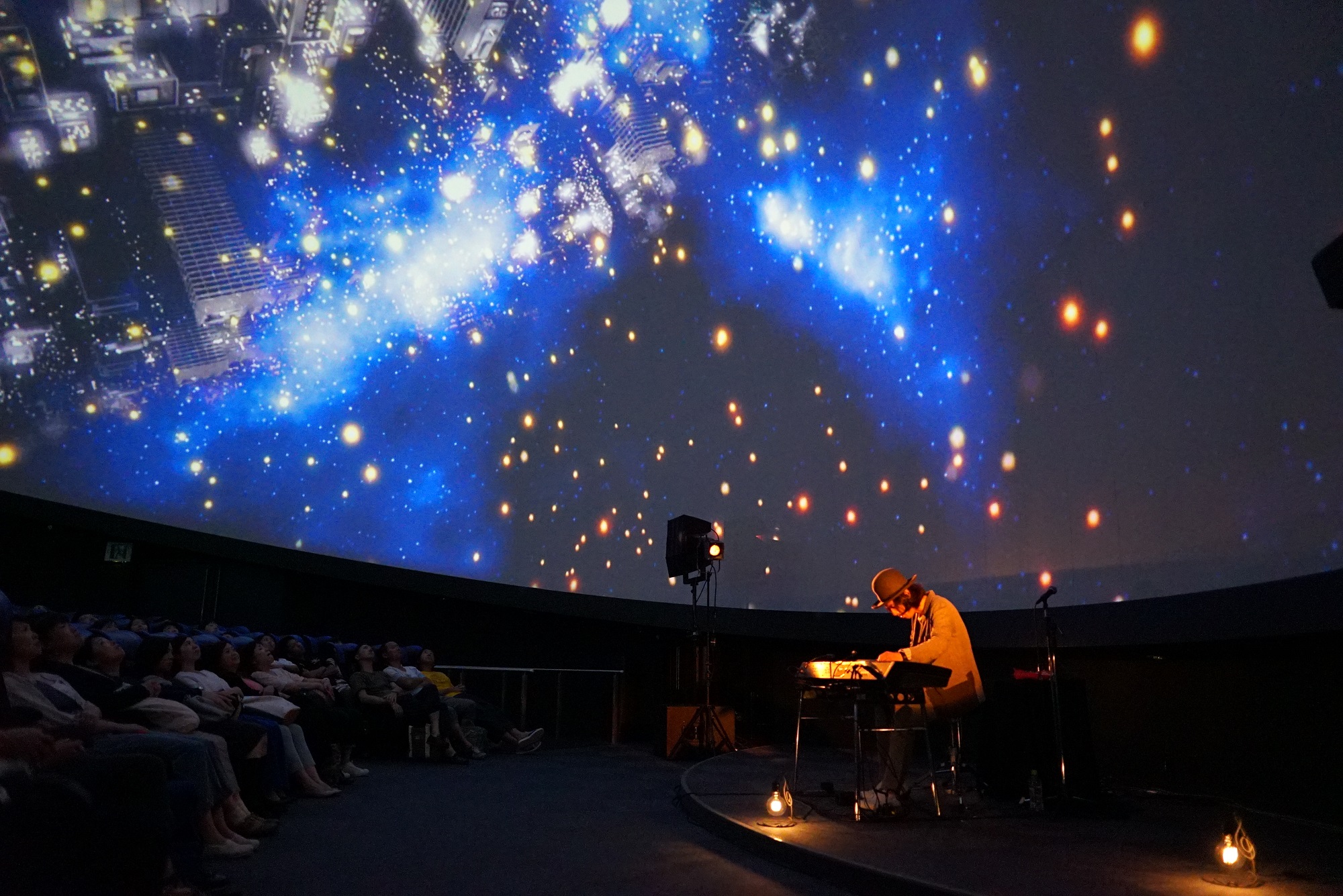 プラネタリウム天空】七夕シーズンに堂珍嘉邦と渡辺シュンスケを迎え