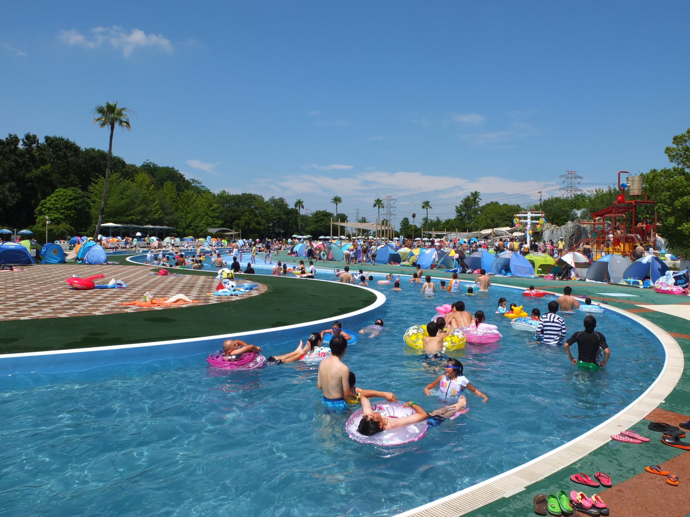 東武動物公園にて スーパープール の営業がスタート やみつきになるスライダーなど プールで思い切り夏を満喫しよう レクリム